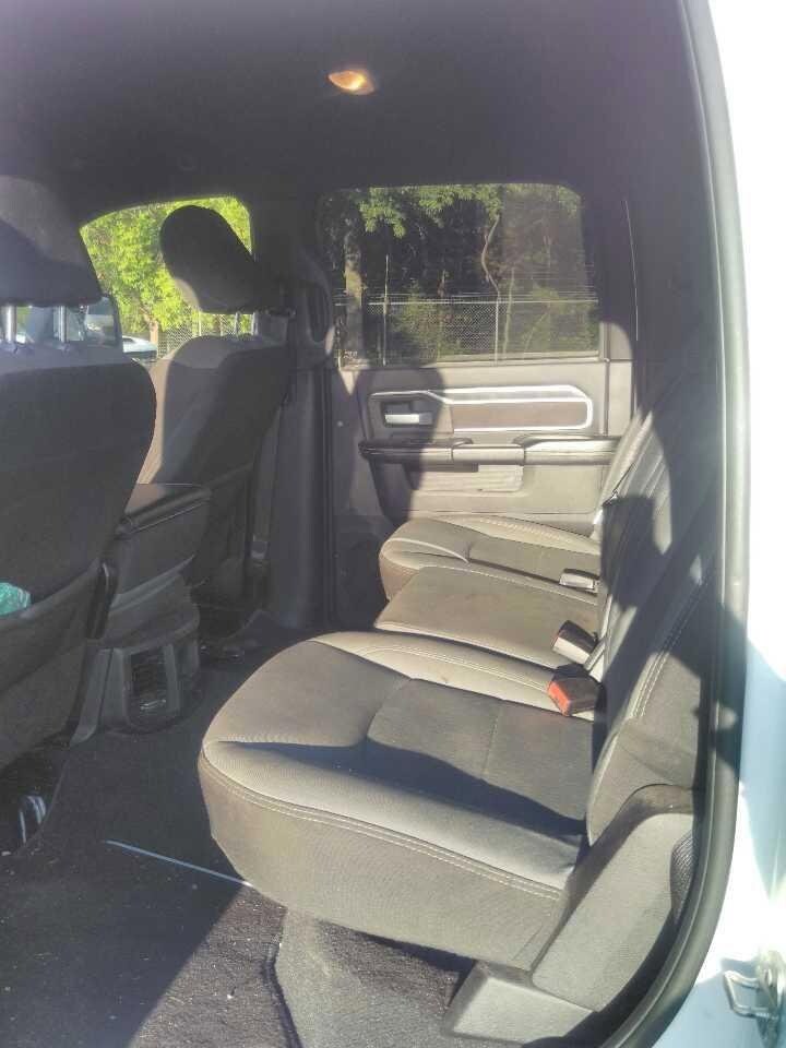 2024 Ram 2500 Big Horn photo 4