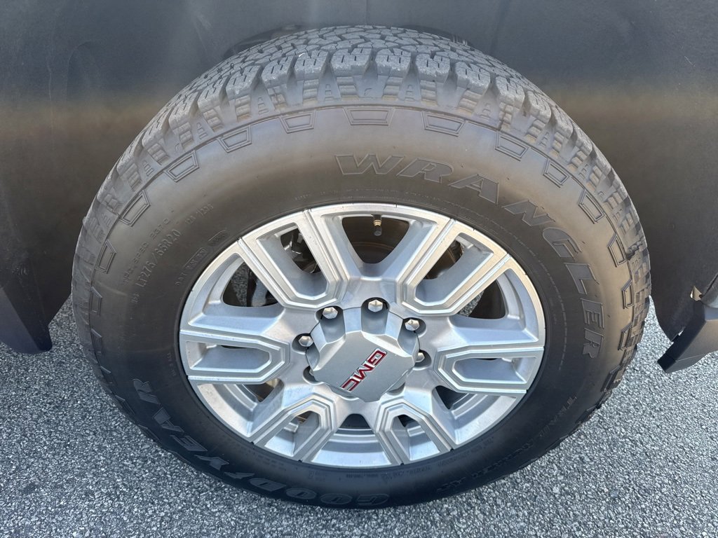 2023 Gmc Sierra 2500 HD SLT photo 3