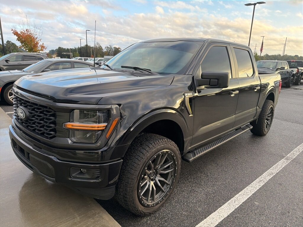 Used 2025 Ford F-150 STX STX 2WD SuperCrew 5.5 Box