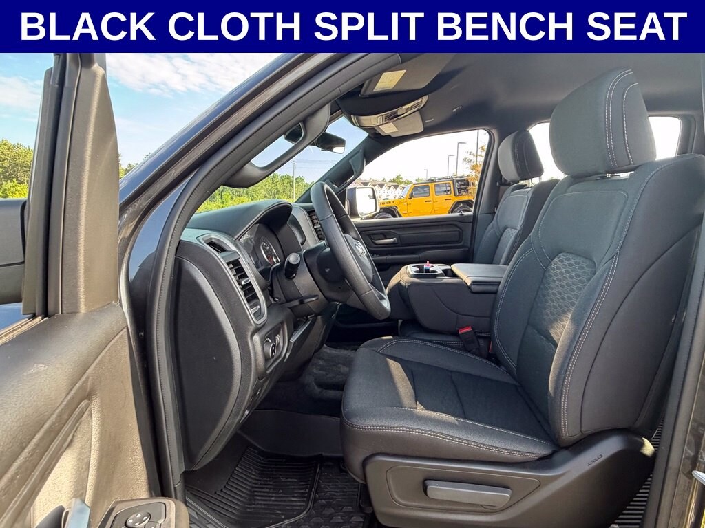 New 2027 Ram 1500 WARLOCK CREW CAB 4X4 5'7' BOX Pickup