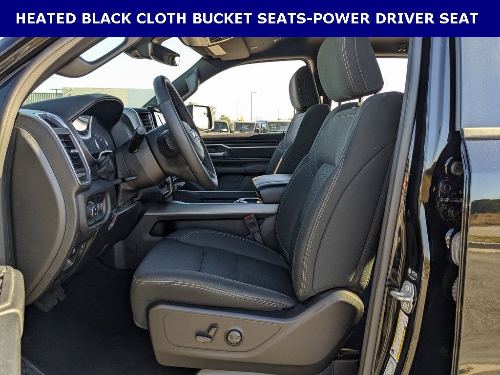 2025 Ram 1500 Big Horn photo 4