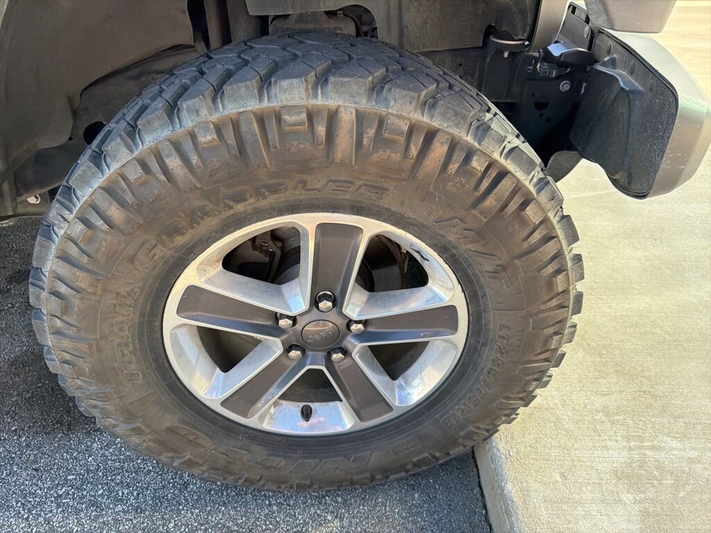 Used 2019 Jeep Wrangler Unlimited Sahara Sahara 4x4