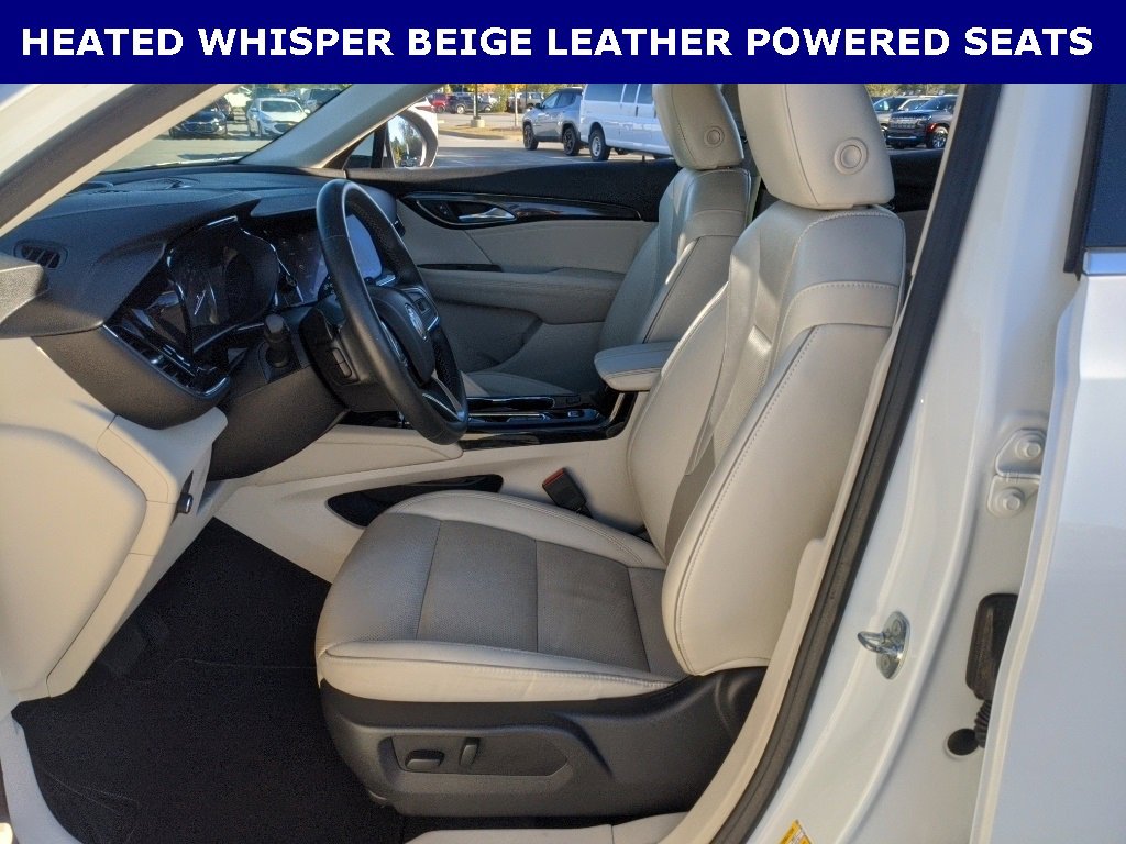 2023 Buick Envision Essence photo 3