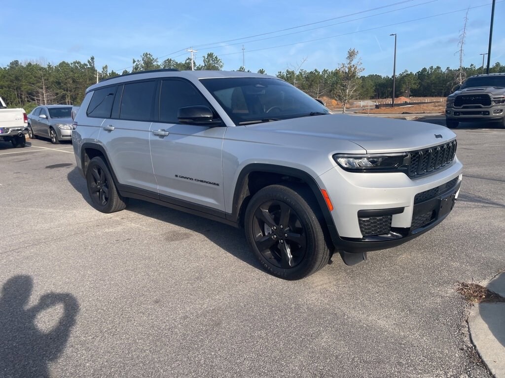 Used 2023 Jeep Grand Cherokee L Altitude Altitude 4x2