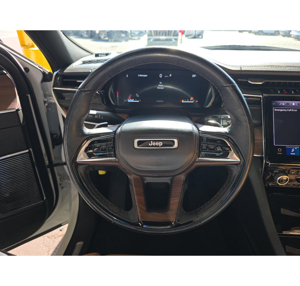 Used 2023 Jeep Grand Cherokee L Summit Summit 4x2