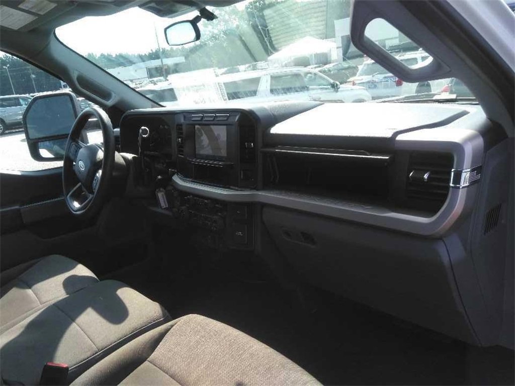 2024 Ford F-250 XLT photo 2