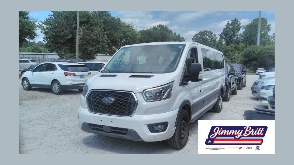 Used 2023 Ford Transit Passenger Wagon XLT T-350 148 Low Roof XLT RWD
