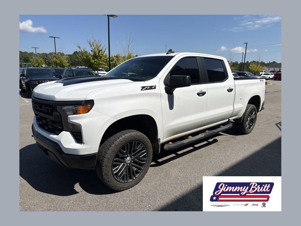 Used 2025 Chevrolet Silverado 1500 Custom Trail Boss 4WD Crew Cab 157 Custom Trail Boss