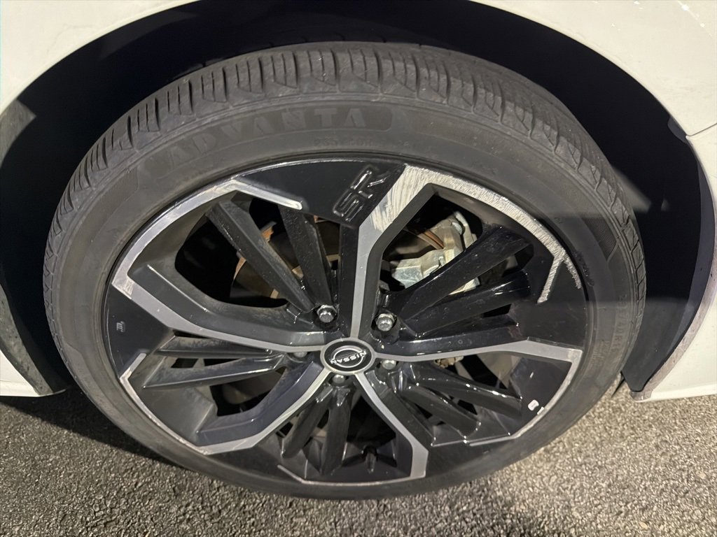 2024 Nissan Altima 2.5 SR photo 4