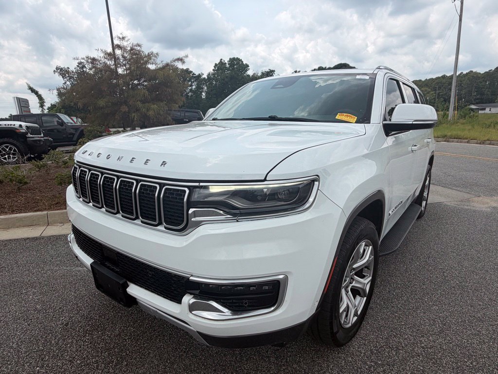2022 Jeep Wagoneer
