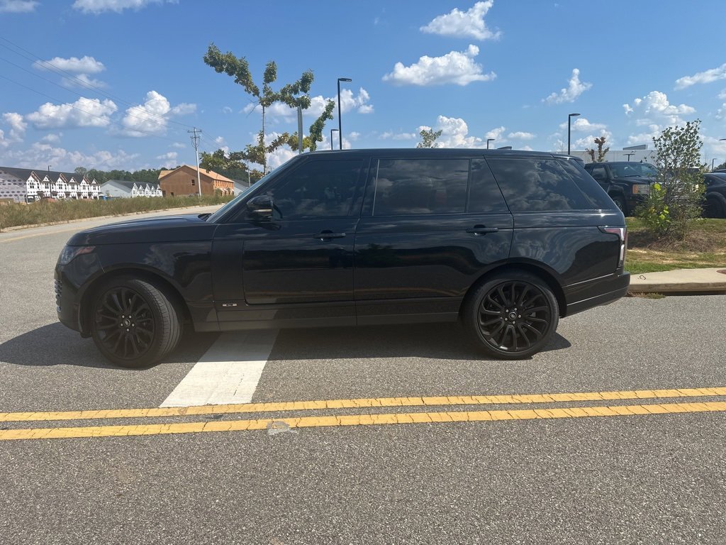 2020 Land Rover Range Rover Supercharged LWB photo 2