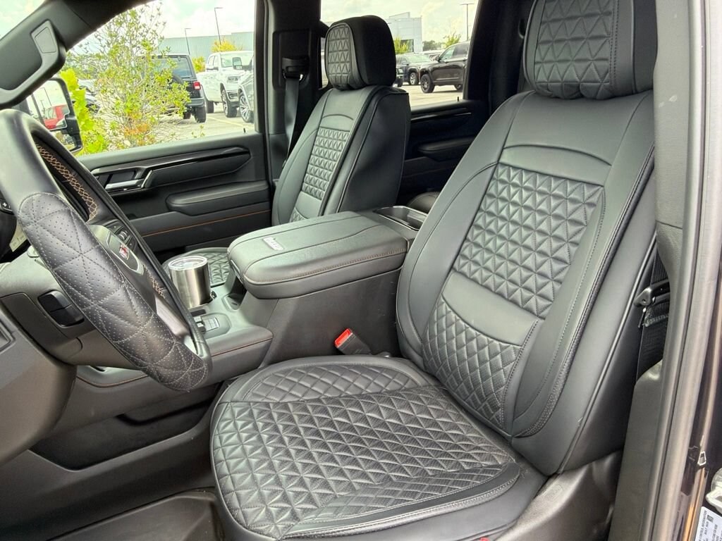 Used 2026 GMC Sierra 2500HD AT4 4WD Crew Cab 159 AT4