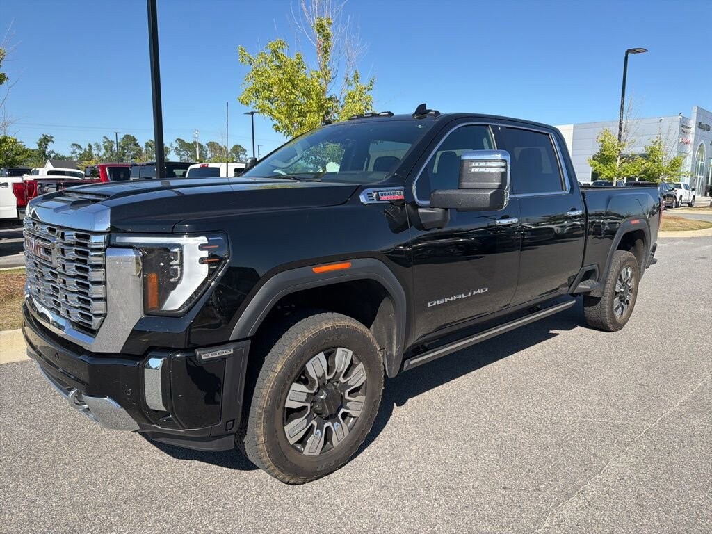 Used 2025 GMC Sierra 2500HD Denali 4WD Crew Cab 159 Denali