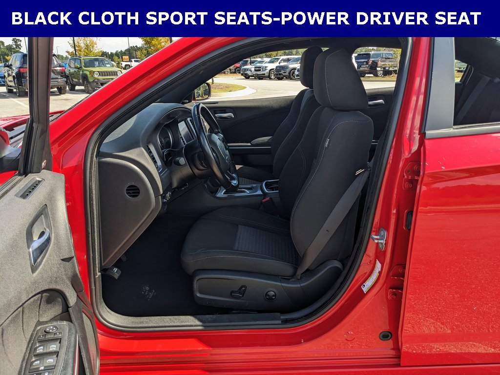 2023 Dodge Charger SXT photo 3