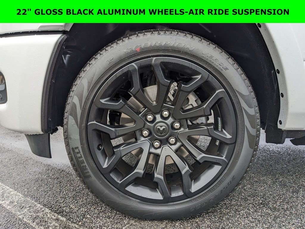 New 2026 Ram 1500 LIMITED CREW CAB 4X4 5'7 BOX Pickup