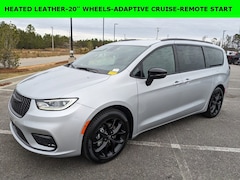 2026 Chrysler Pacifica Select Select FWD