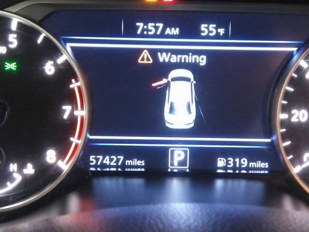 2024 Nissan Altima 2.5 SR photo 3