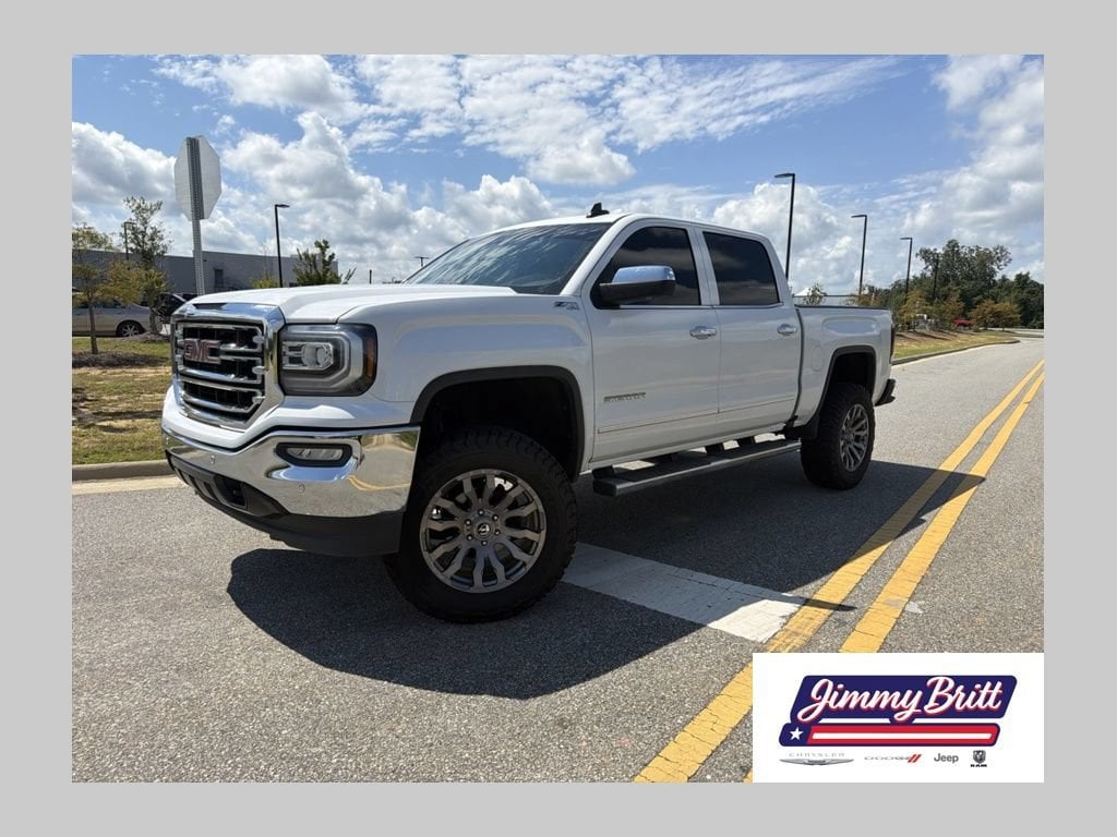 Used 2018 GMC Sierra 1500 SLT 4WD Crew Cab 143.5 SLT