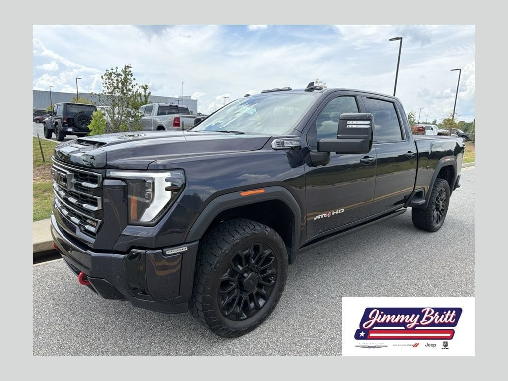 Used 2026 GMC Sierra 2500HD AT4 4WD Crew Cab 159 AT4