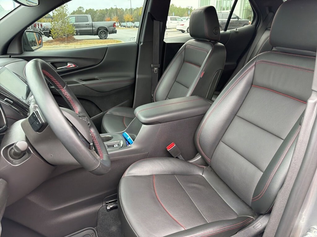 Used 2024 Chevrolet Equinox RS FWD  RS