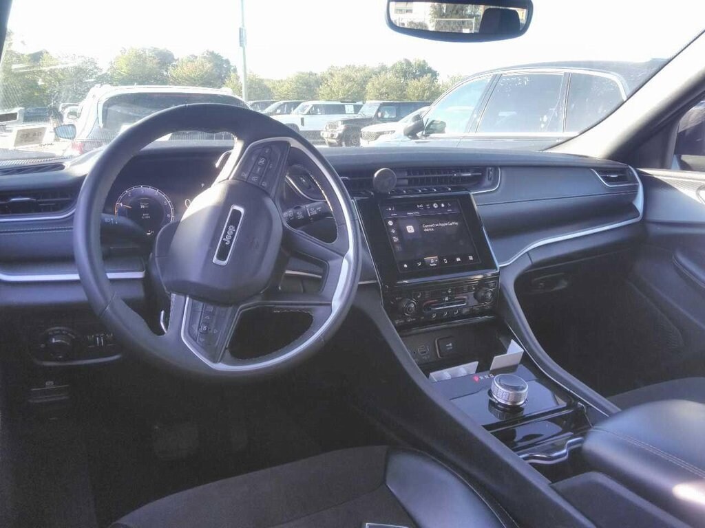 Used 2023 Jeep Grand Cherokee L Altitude Altitude 4x2