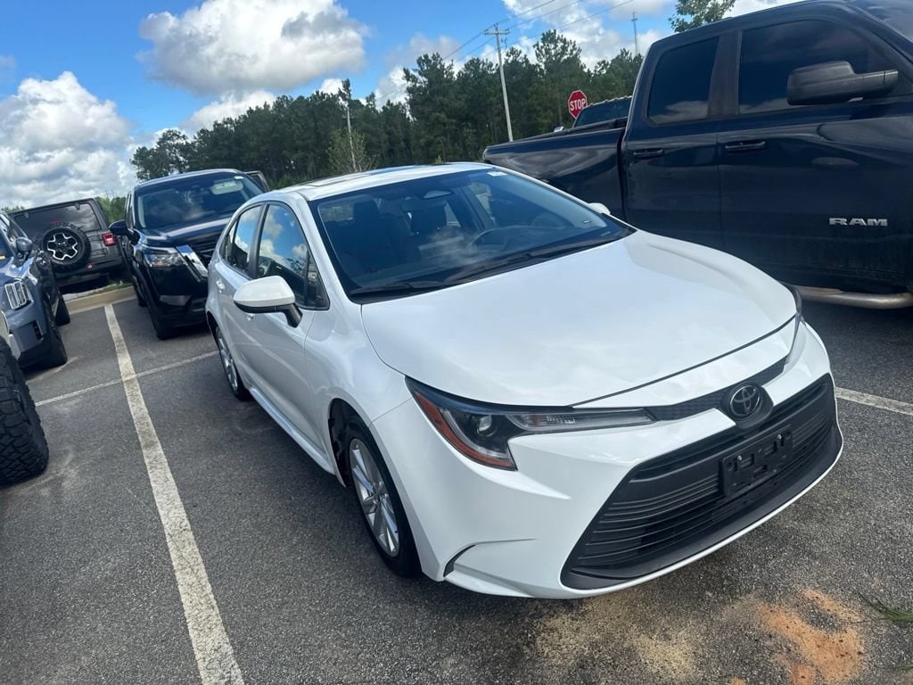 Used 2023 Toyota Corolla LE LE CVT