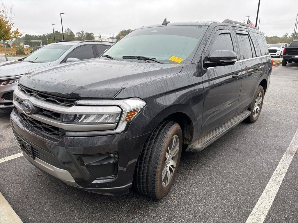 Used 2024 Ford Expedition XLT XLT 4x2