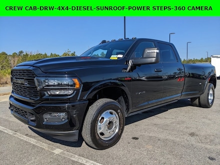 2024 Ram 3500 Limited Limited 4x4 Crew Cab 8 Box