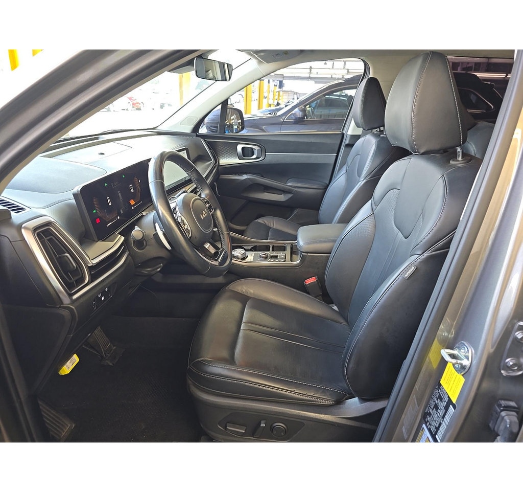 Used 2025 Kia Sorento Plug-In Hybrid EX EX AWD