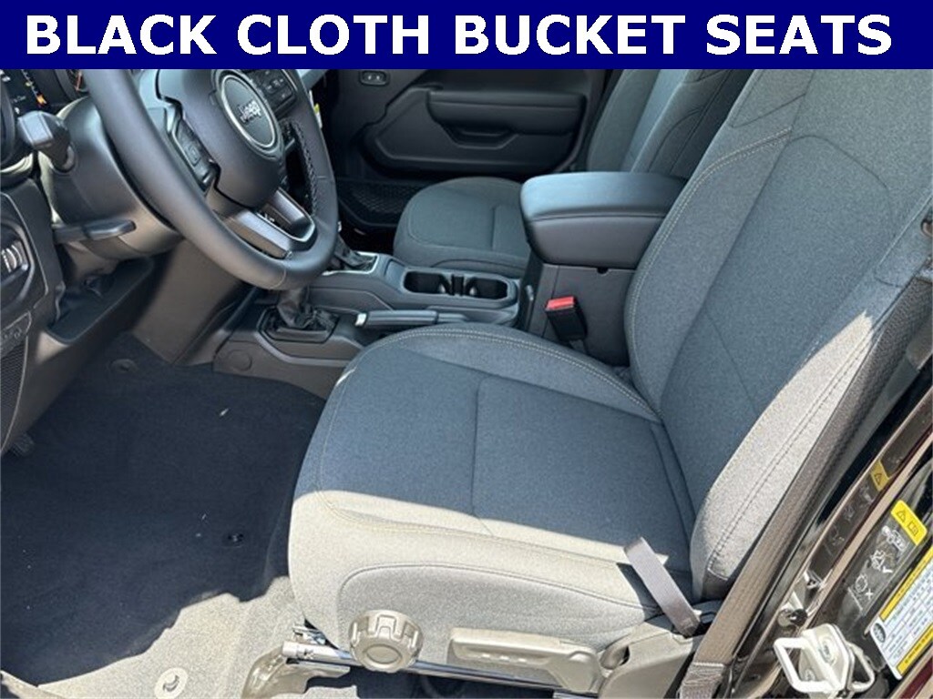 New 2026 Jeep Wrangler 4-DOOR SAHARA Sport Utility