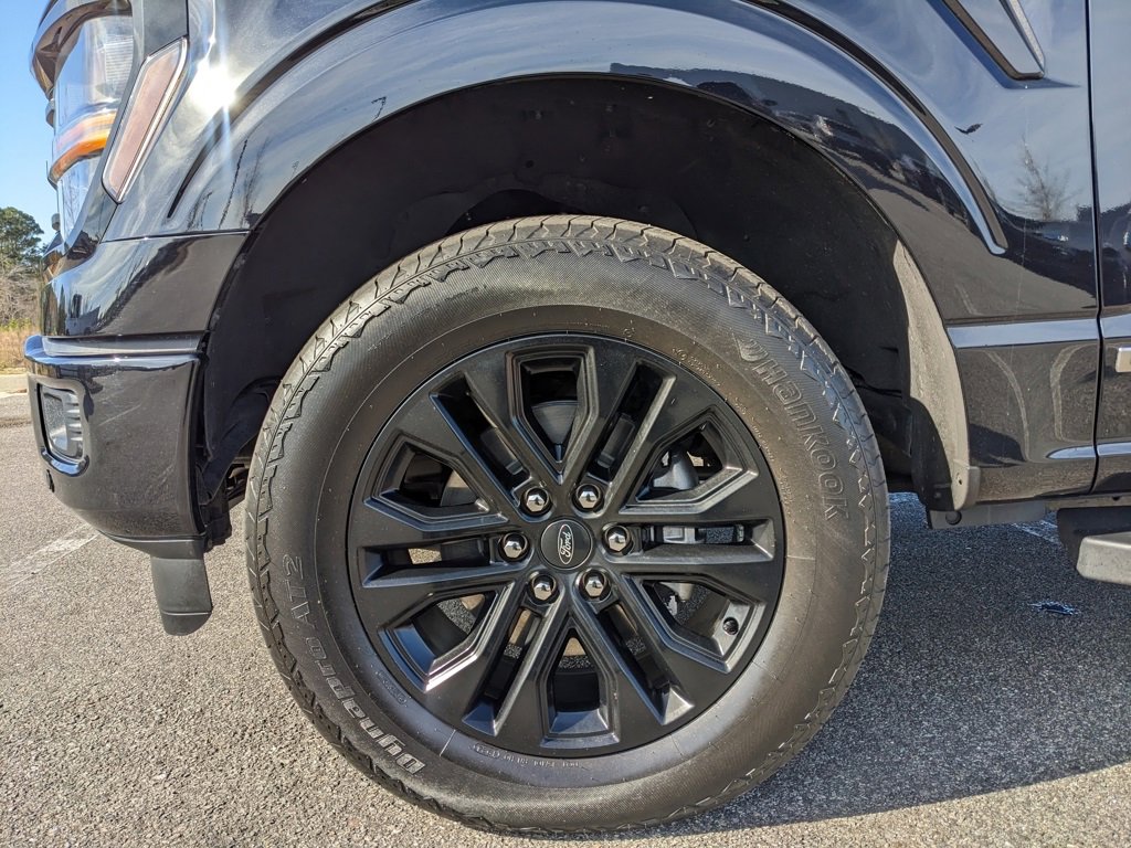 2024 Ford F-150 XLT photo 2