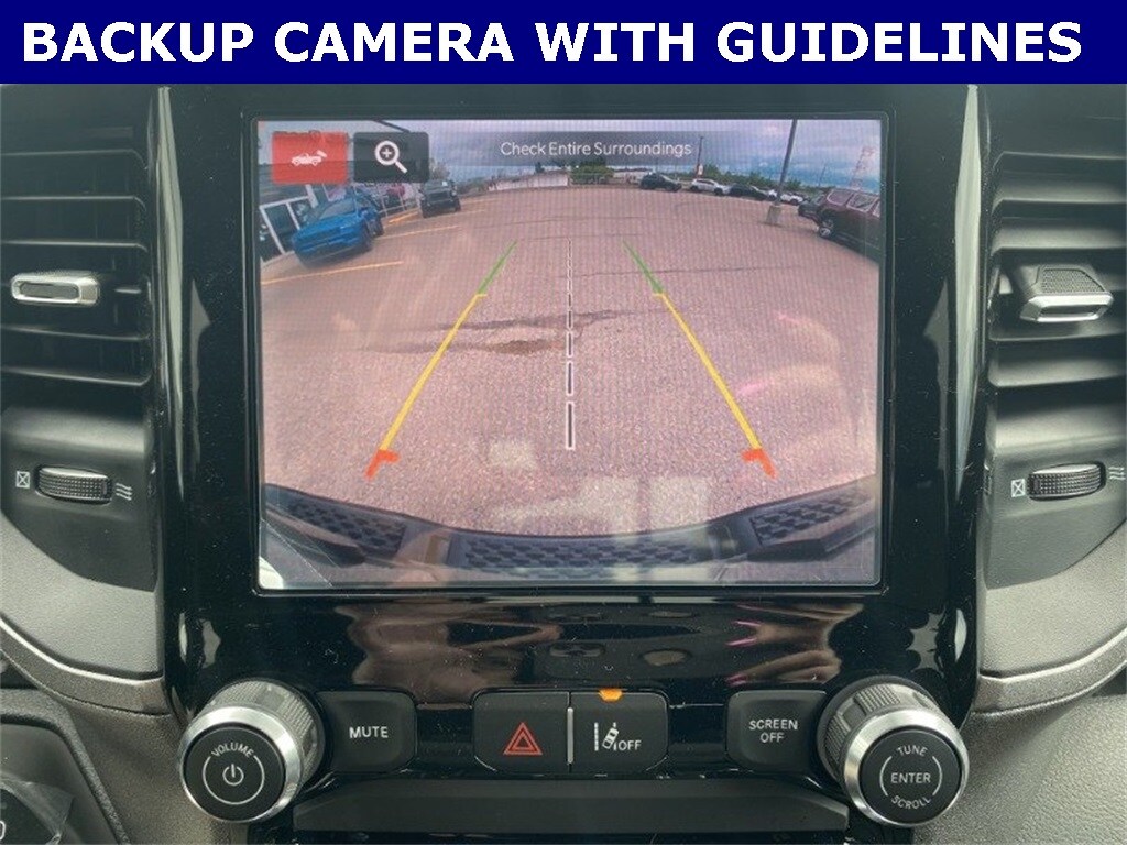 New 2026 Ram 1500 EXPRESS CREW CAB 4X2 5'7 BOX Pickup