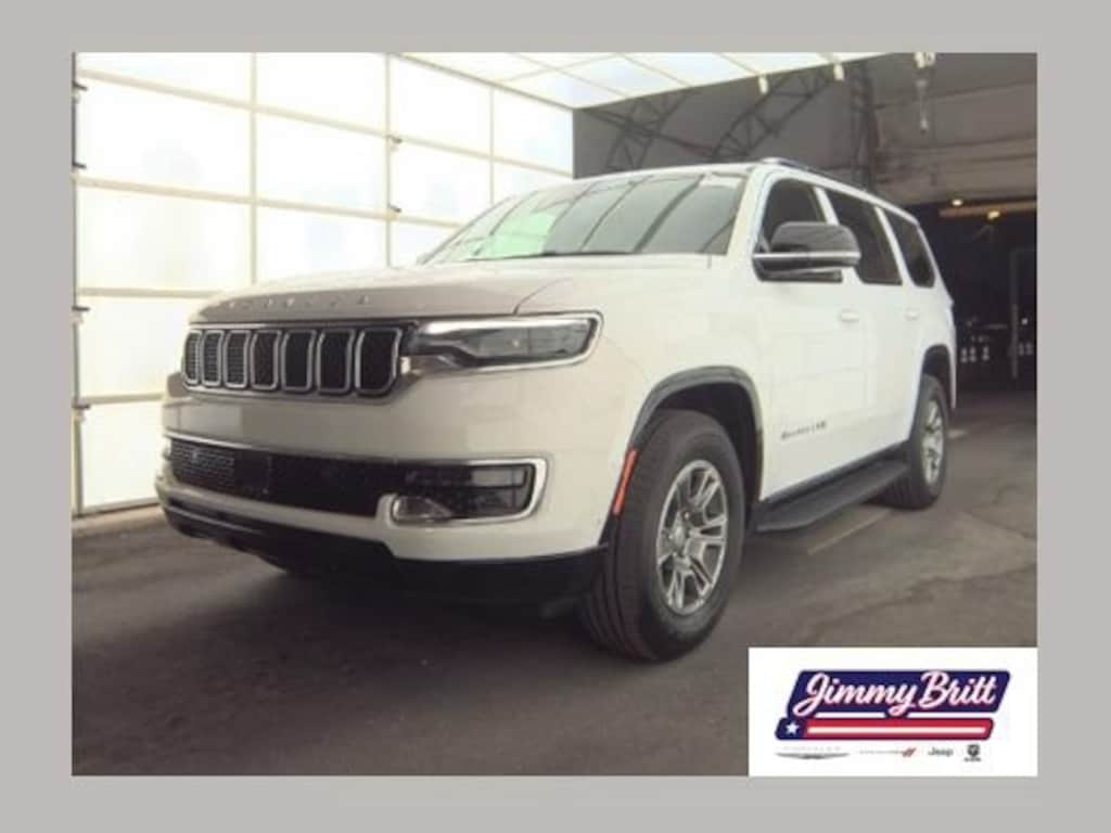 Used 2024 Jeep Wagoneer 4x2