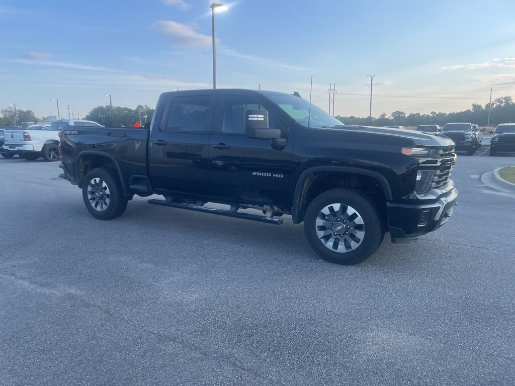 Used 2025 Chevrolet Silverado 2500HD Custom 4WD Crew Cab 159 Custom