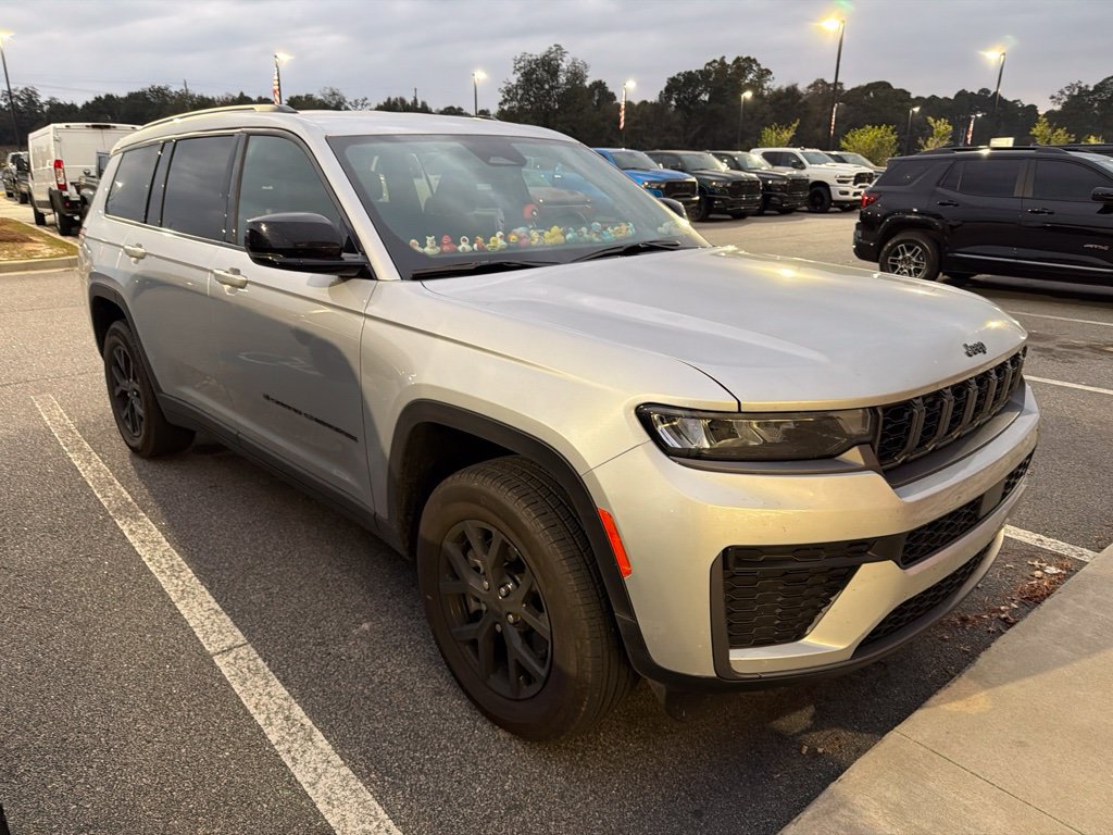 Used 2026 Jeep Grand Cherokee L Laredo Altitude Laredo Altitude 4x2