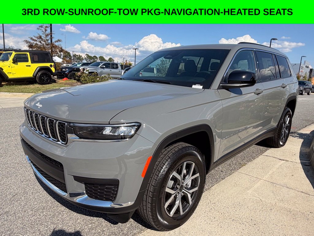 2027 Jeep Grand Cherokee L LAREDO 4X2 Sport Utility