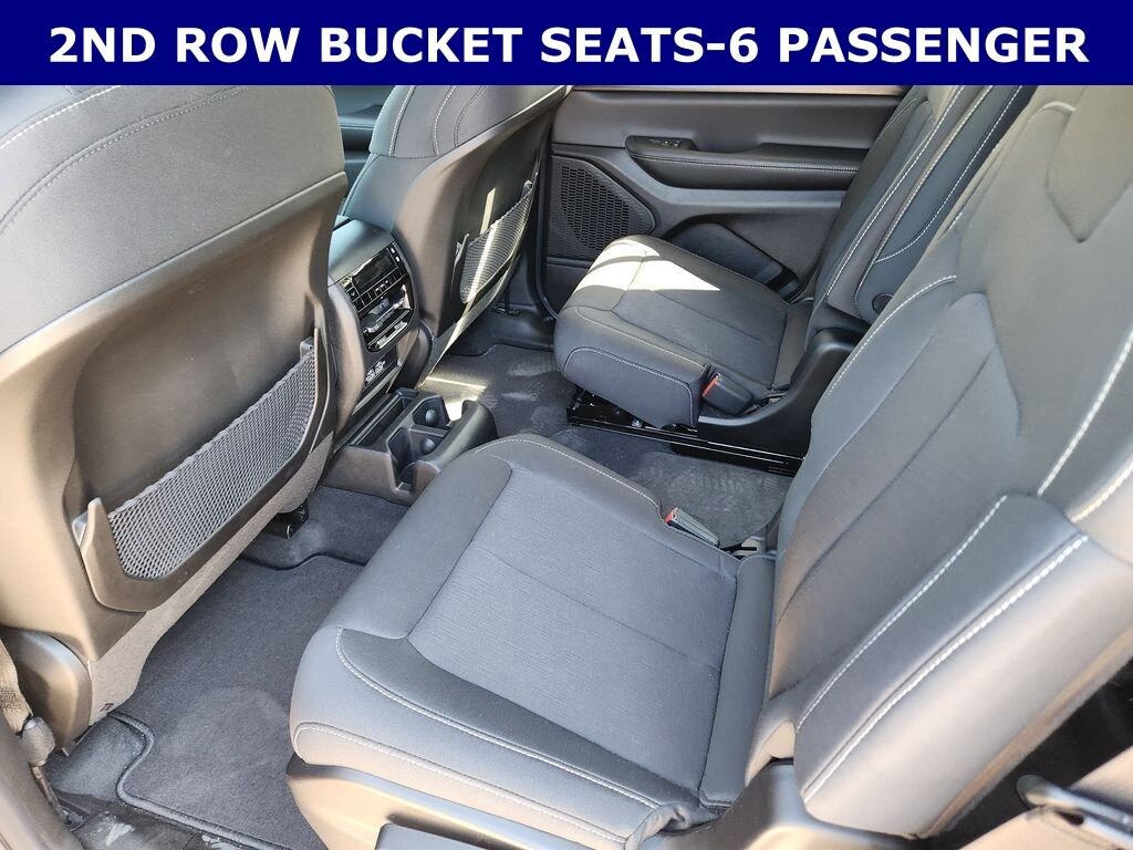 New 2026 Jeep Grand Cherokee L LAREDO 4X4 Sport Utility