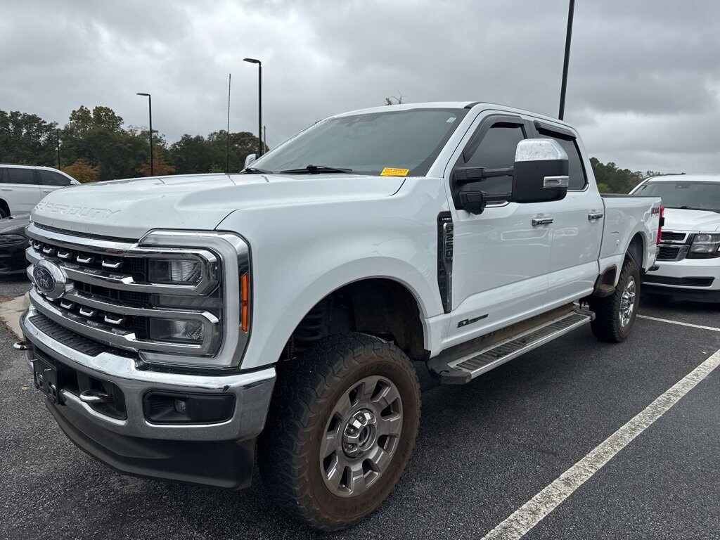 Used 2023 Ford Super Duty F-250 SRW LARIAT LARIAT 4WD Crew Cab 6.75 Box