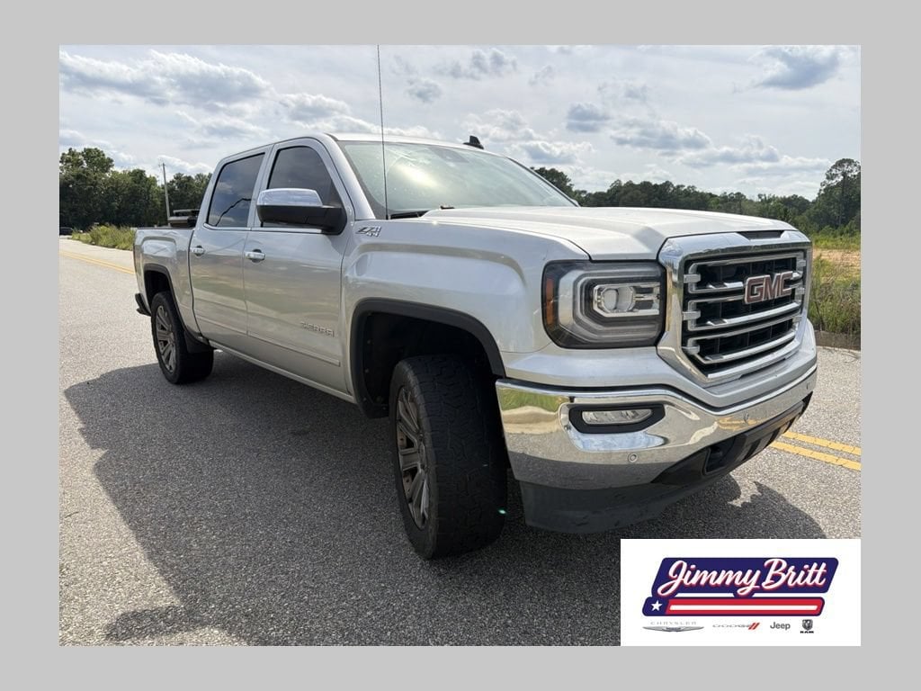 Used 2018 GMC Sierra 1500 SLT 4WD Crew Cab 143.5 SLT
