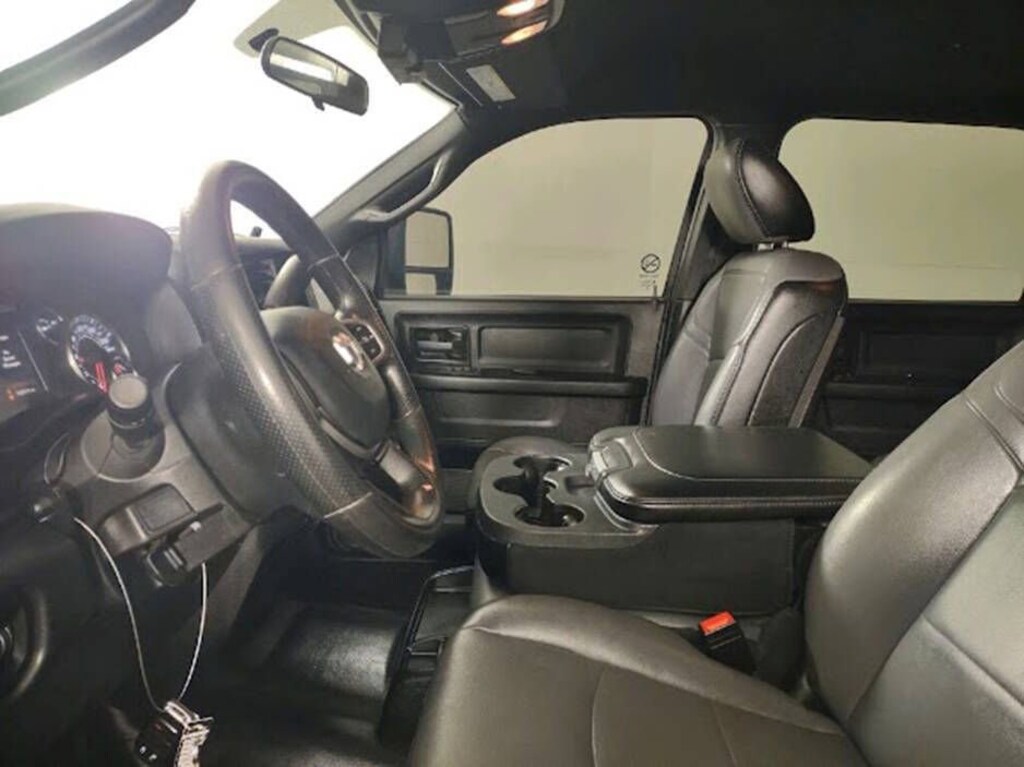 Used 2024 Ram 3500 Chassis Cab Tradesman Tradesman 4WD Crew Cab 60 CA 172.4 WB