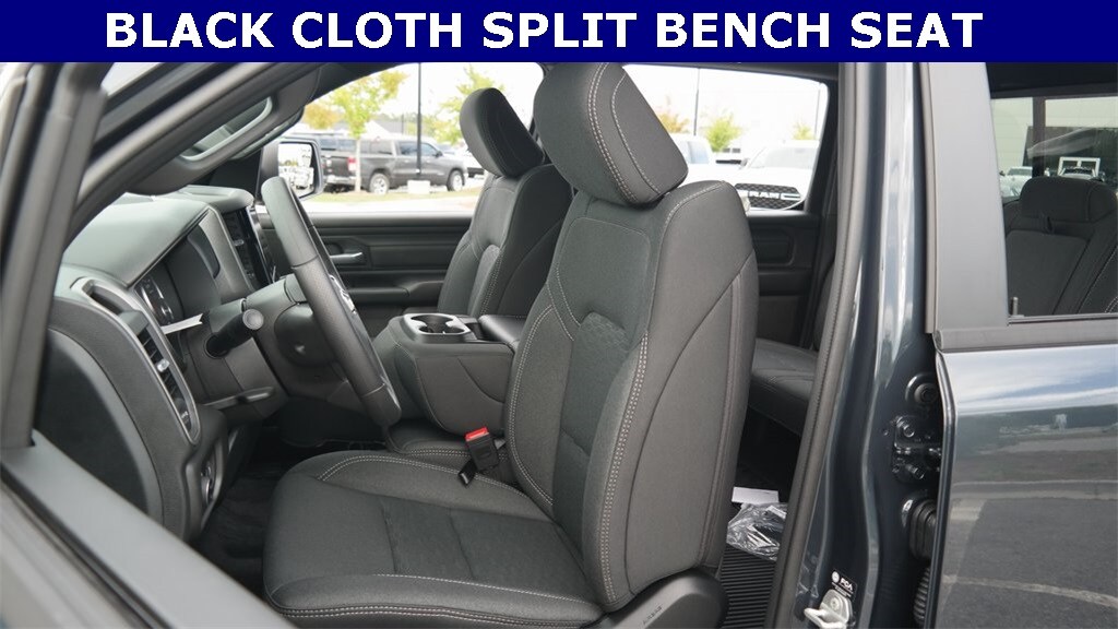 2026 Ram 1500 Warlock photo 4