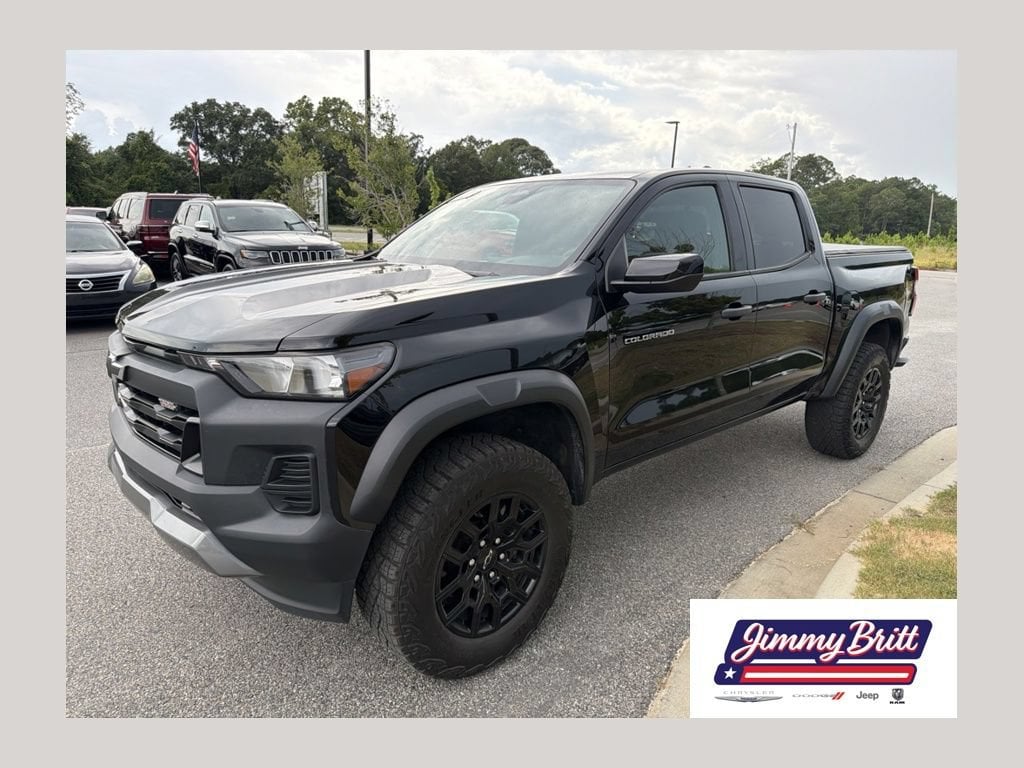 Used 2024 Chevrolet Colorado 4WD Trail Boss 4WD Crew Cab Trail Boss