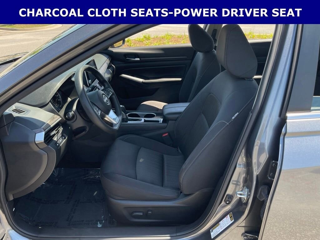 Used 2024 Nissan Altima 2.5 SV Sedan