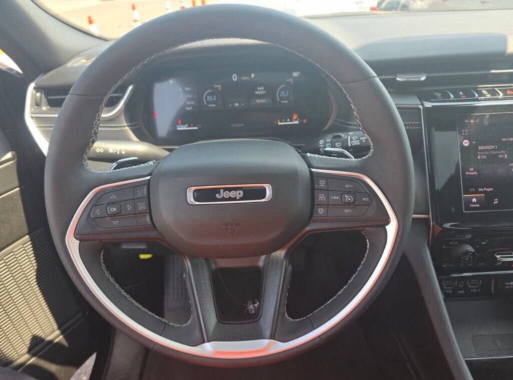 Used 2025 Jeep Grand Cherokee Altitude X Altitude X 4x2