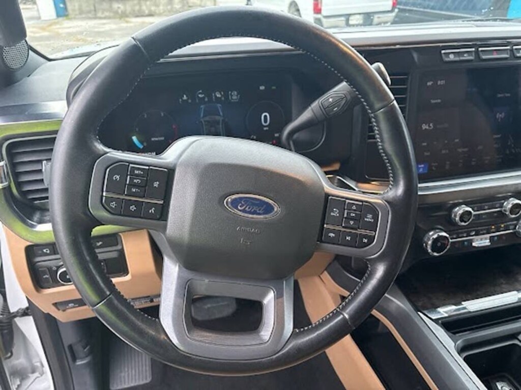 Used 2023 Ford Super Duty F-250 SRW LARIAT