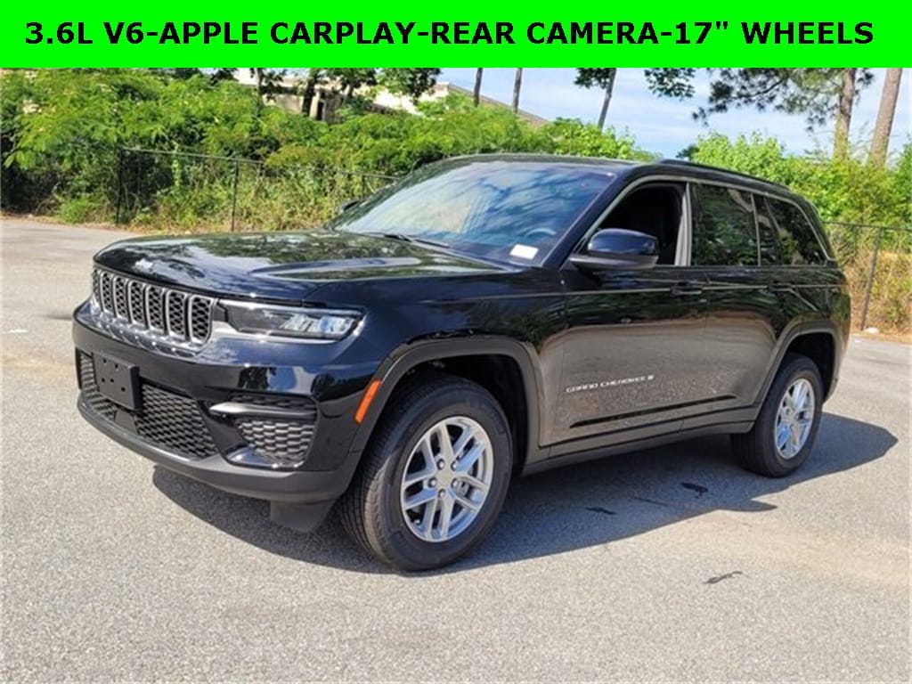 2025 Jeep Grand Cherokee Laredo's photo