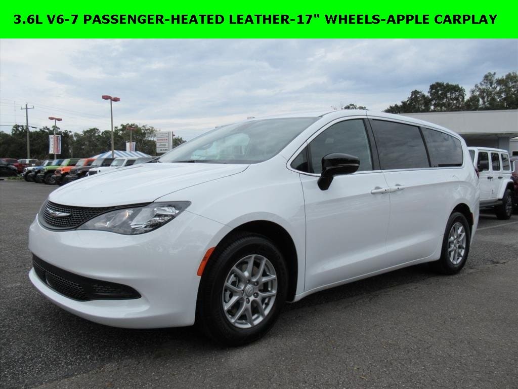 2026 Chrysler Voyager LX's photo