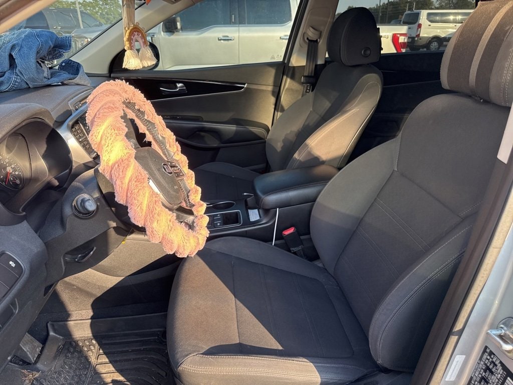 Used 2019 Kia Sorento LX with VIN 5XYPG4A38KG463723 for sale in Statesboro, GA