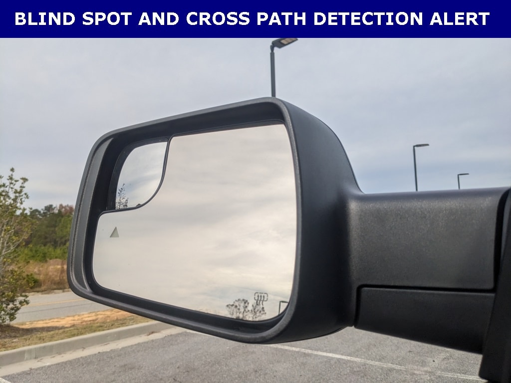 New 2025 Ram 1500 TRADESMAN CREW CAB 4X2 5'7 BOX Pickup