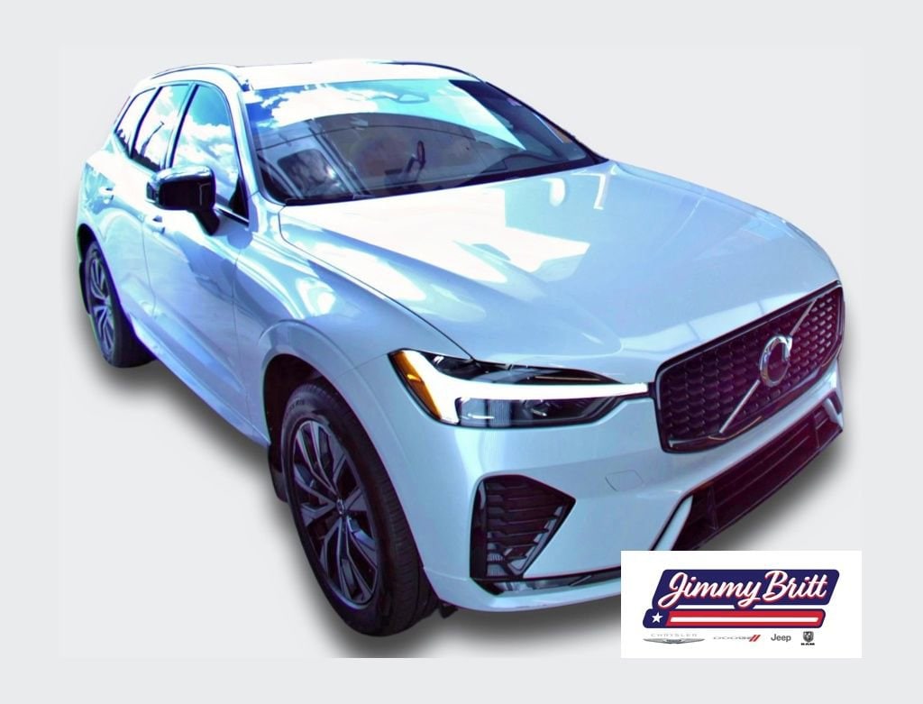 Used 2025 Volvo XC60 Core B5 AWD Core